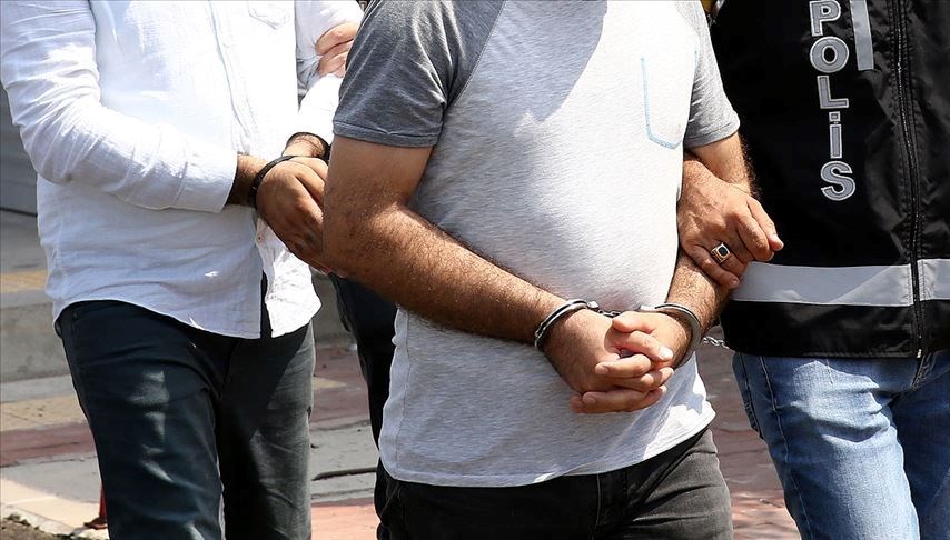 Afyonkarahisar'da Şok Dolandırıcılık Çetesi Çökertildi: Üç Kişi Gözaltında!