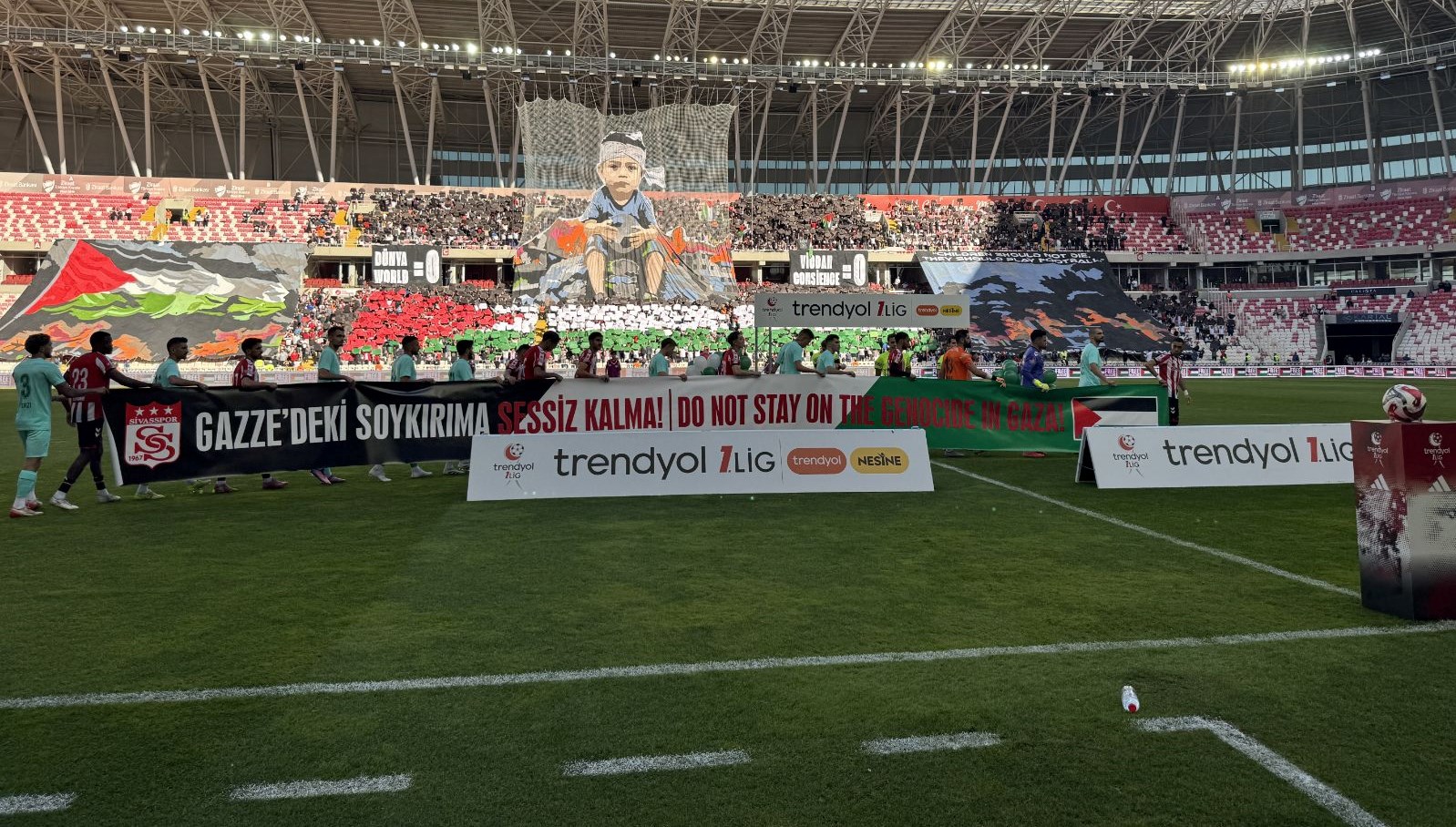 Sivasspor'dan Etkileyici Mesaj: 