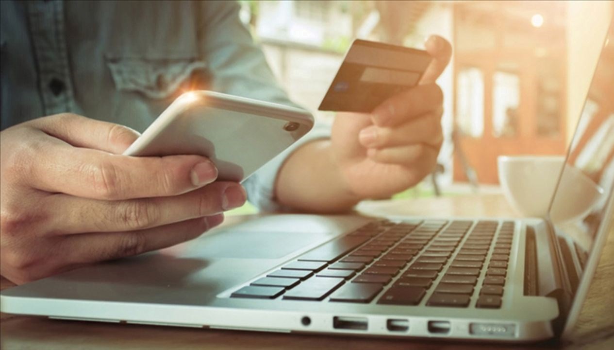 Terminal Dışı İşlemler: Bankacılıkta Ne Anlama Geliyor?