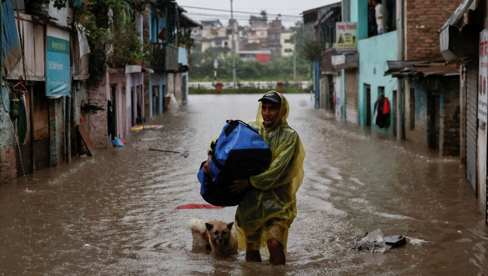 Nepal'de Sık Yağışlar Felakete Dönüştü: 60 Kayıp Var!