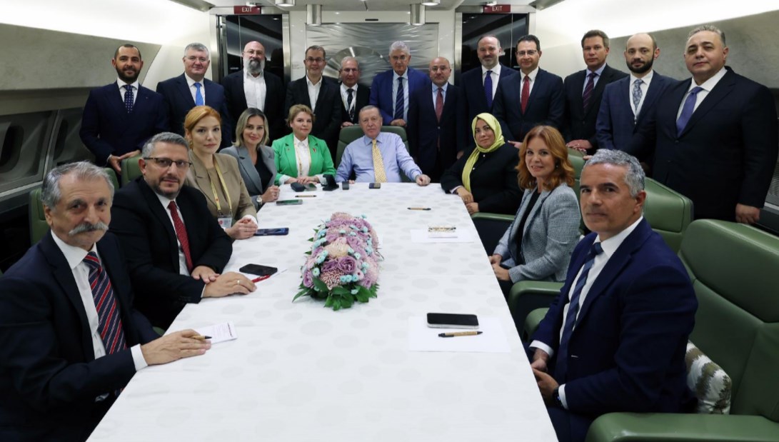 Cumhurbaşkanı Erdoğan: Hamas ile Sürekli İletişim Halindeyiz