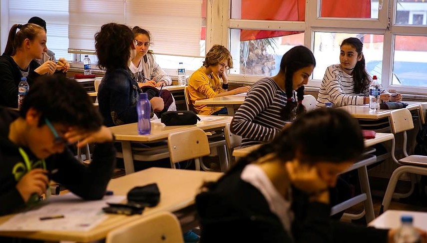 Lise Süresi Ne Olacak? İki Farklı Alternatif Tartışılıyor!