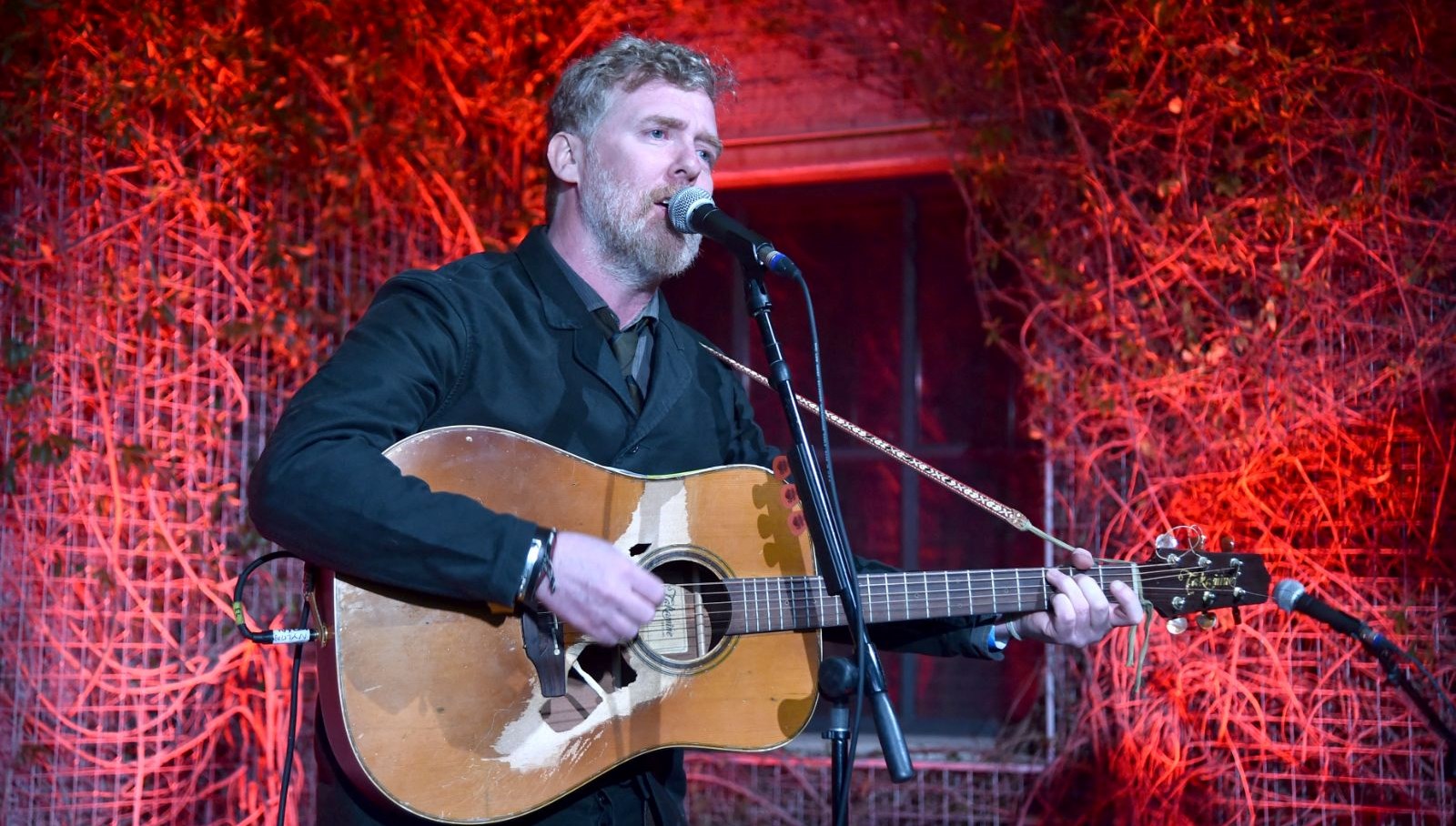 Oscar'lı Glen Hansard Türkiye'de İlk Konserini Veriyor!
