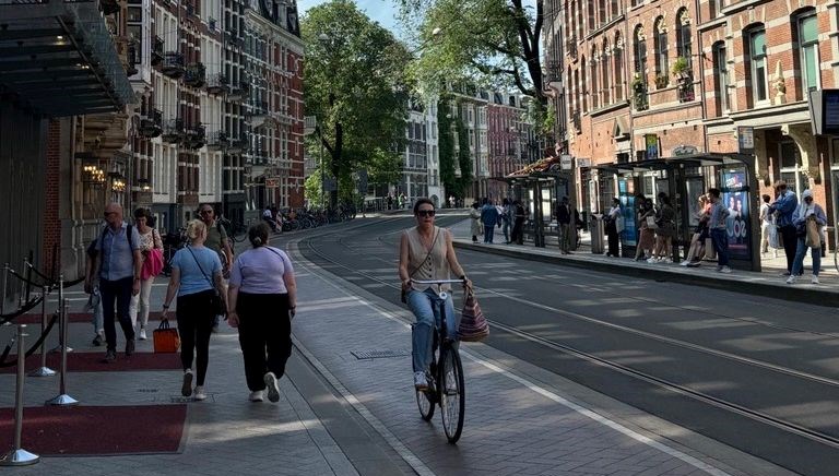 Hollandalılar Tasarrufun Zirvesinde: Harcama Eğilimleri Değişiyor!