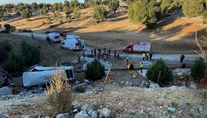 Mersin'de yaşanan tragik kazada can kaybı artıyor: 5 ölü!