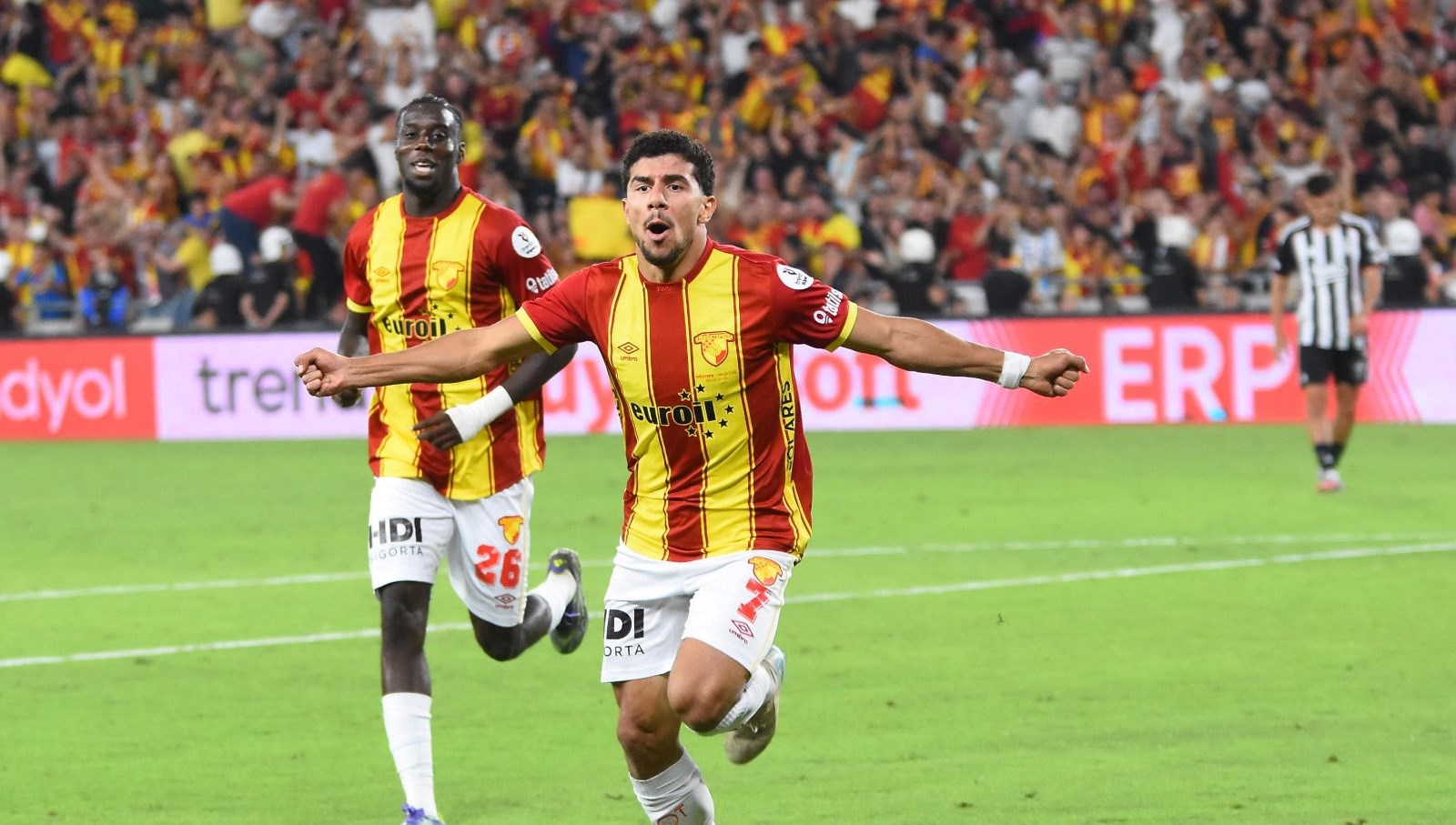 Göztepe'de Sabra İle Sarsıcı Gelişmeler!
