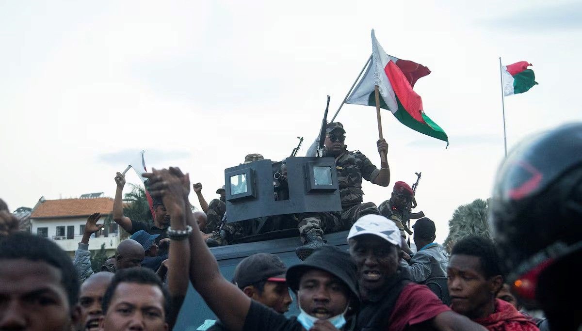 Madagaskar'da Ayrışma: Cumhurbaşkanına Suikast Girişimi İddiaları Gündemde!