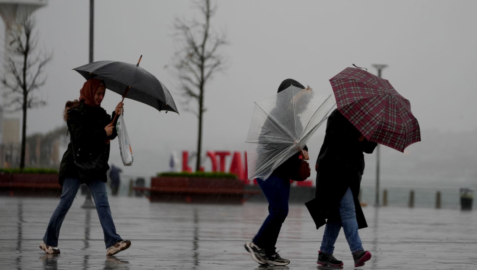Kent Merkezlerine Kar Yağışı Kapıda: Meteorolojinin Uyarısı Geldi!