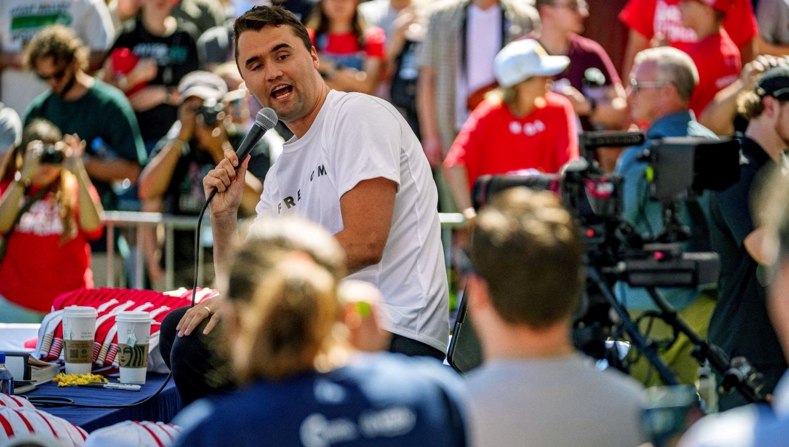 Trump'ın Sözünü Tuttu: Charlie Kirk'e Gıyabi Özgürlük Ödülü Verildi