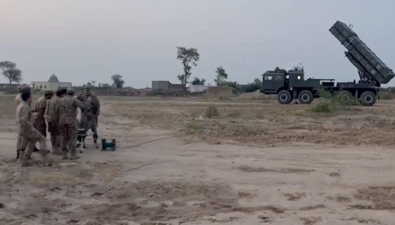 Pakistan ile Afganistan Arasında 48 Saatlik Barış Anlaşması Sağlandı