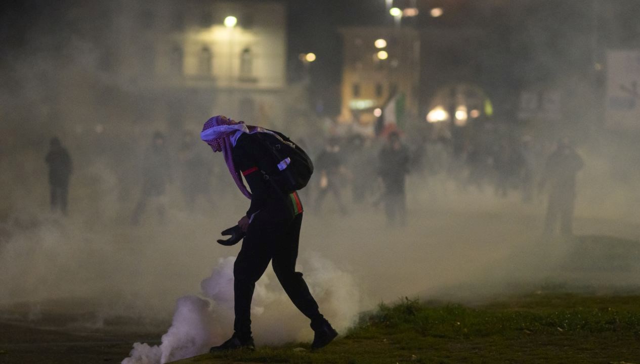 İtalya-İsrail Maçındaki Protestolar Kanlı Bitti: 13 Yaralı!