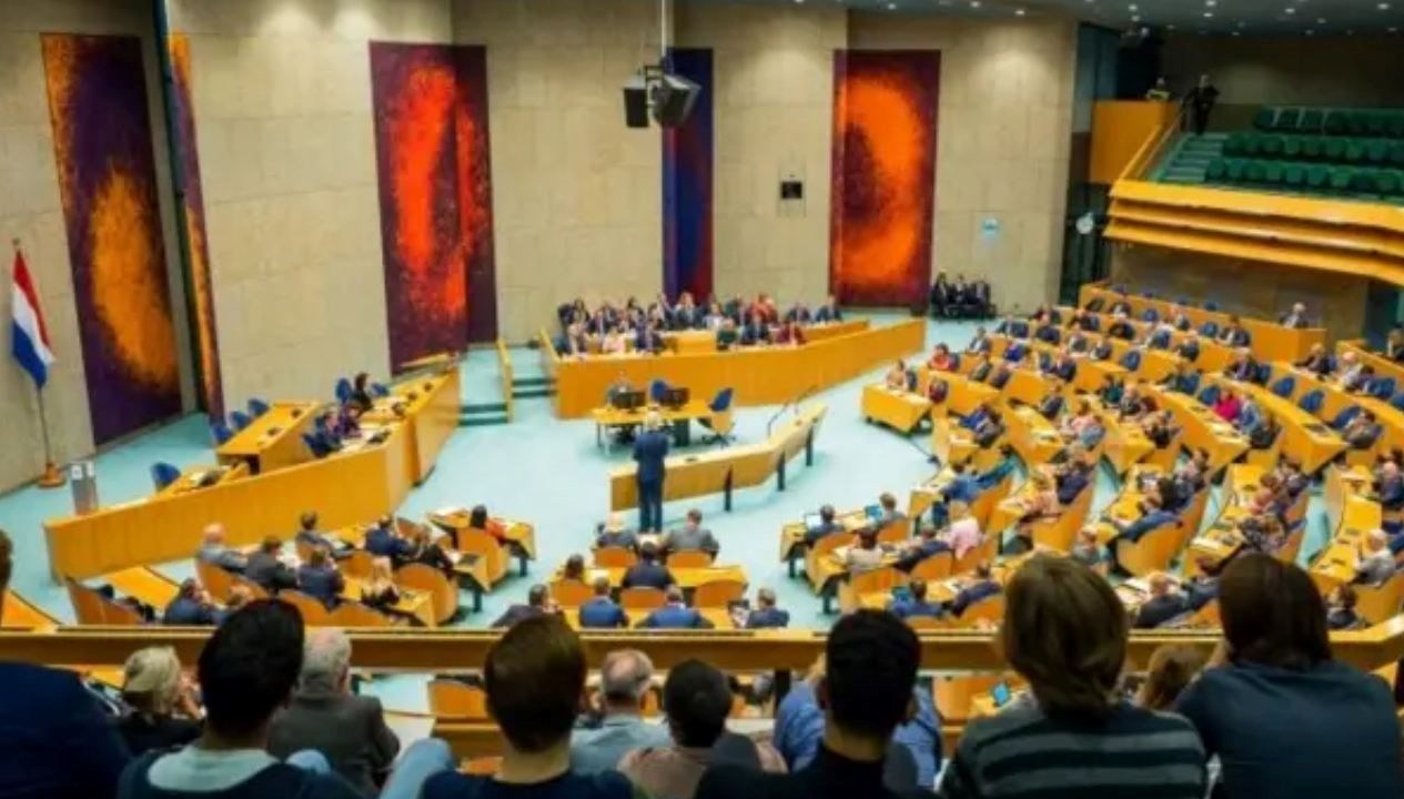 Hollanda Meclisi'nden Teknoloji Devlerine Açık Davet: Yanıt Yok!