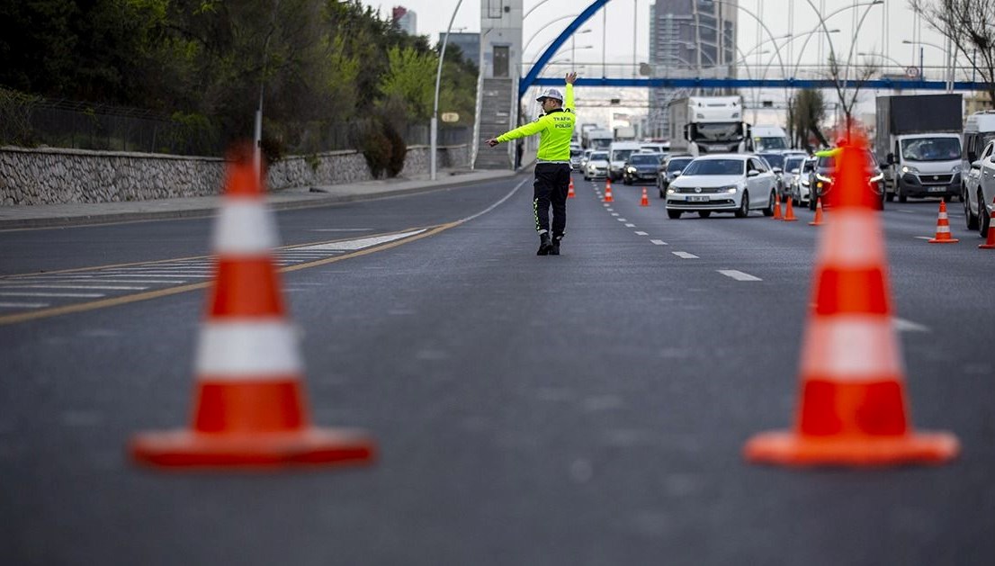 İstanbul'da Bugün Trafiğe Kapanan Caddeler Açıklandı!