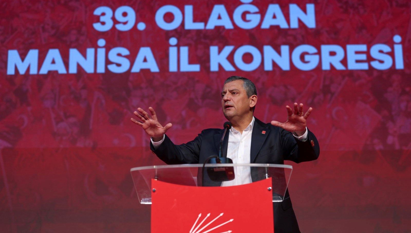 Özgür Özel: Cumhurbaşkanı Adaylığı Silivri'den Start Alıyor!