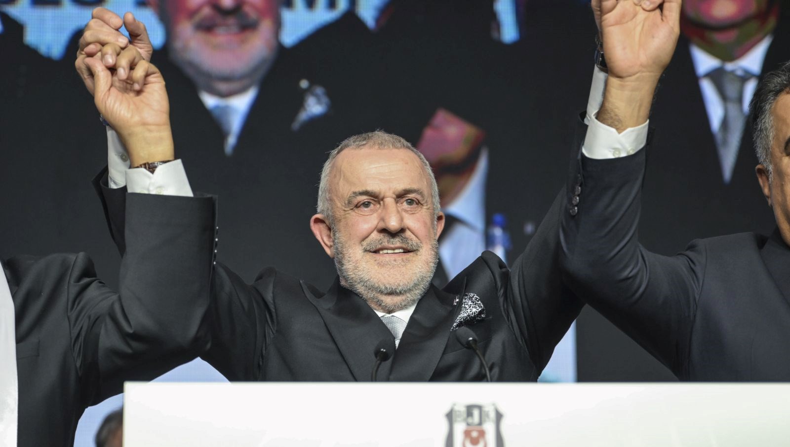 Beşiktaş'ta Divan Kurulu'na Yeni Lider: Ahmet Ürkmezgil!