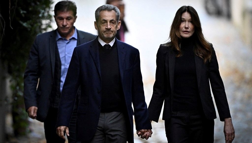 Sarkozy'nin Gözaltı Rüzgârı: Avrupa'da Hapse Giren İlk Lider!