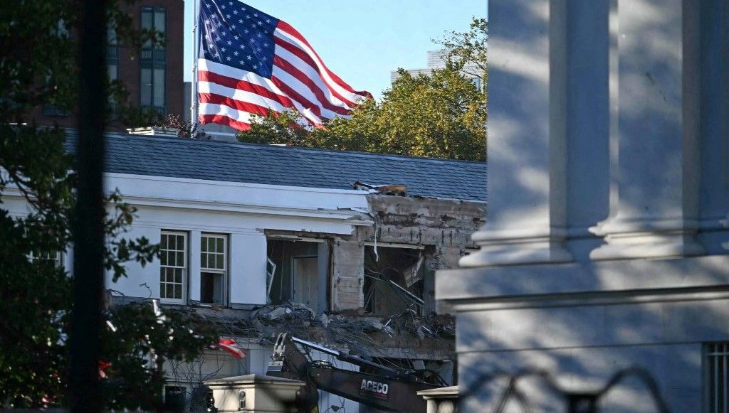 Trump'ın 250 Milyon Dolarlık Planı: Beyaz Saray'da Değişim Süreci Başladı!