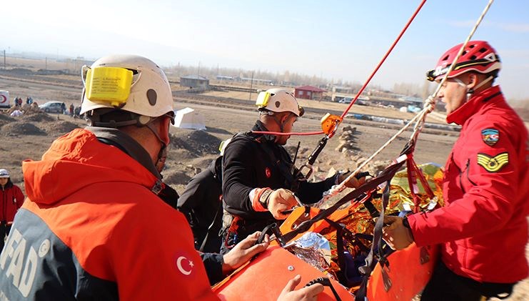 İçişleri Bakanlığı'ndan Müjde: 1250 Yeni İstihdam Fırsatı!