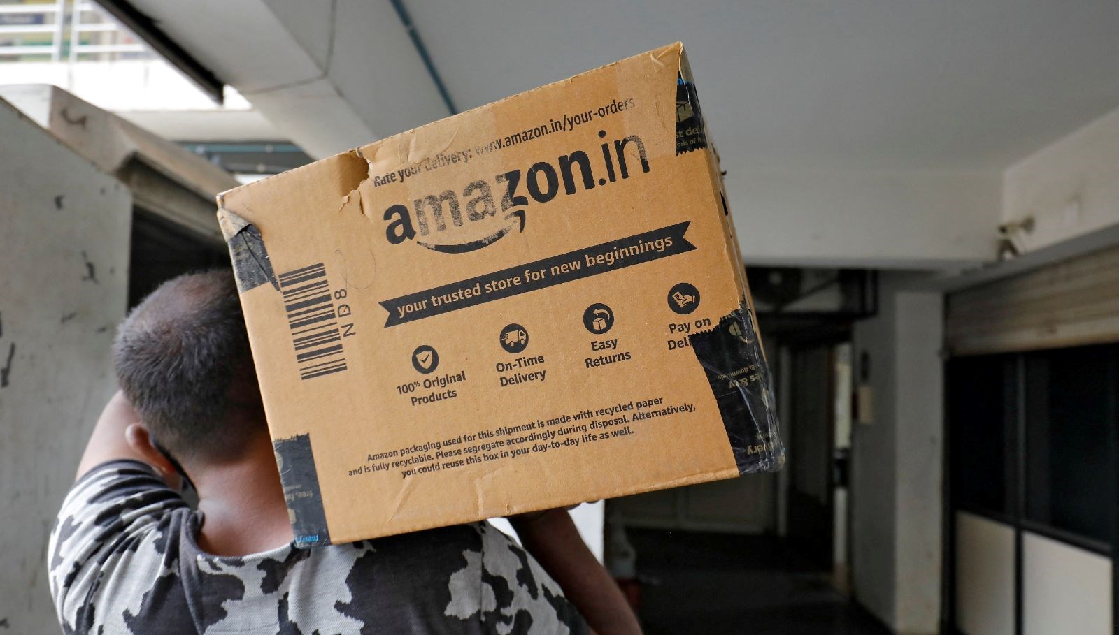 Amazon'dan Şok Karar: 500 Bin Çalışan Robotlarla Yer Değiştiriyor!