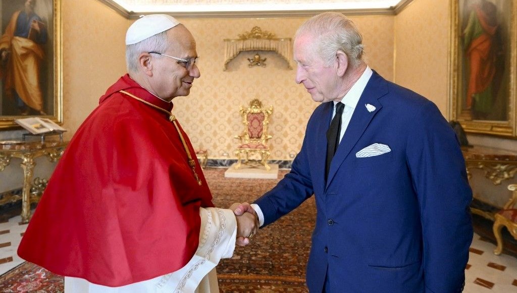 Tarihi An: İngiltere Kralı Charles ve Papa Leo'nun 500 Yıllık Birlikte Dua Etmesi