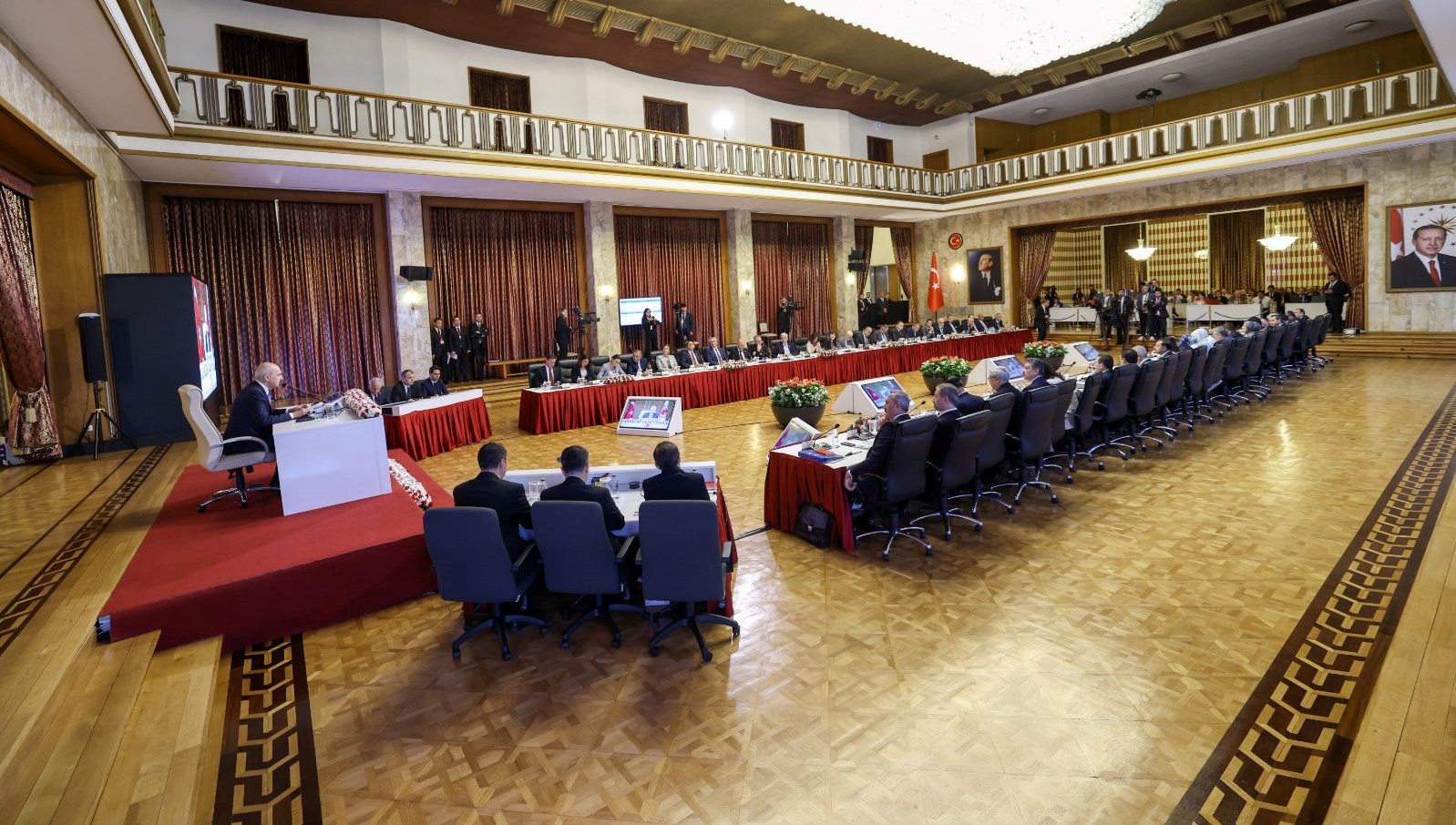 Süreç Komisyonu Yeniden Toplanıyor: İki Bakan Gündemi Değerlendirecek