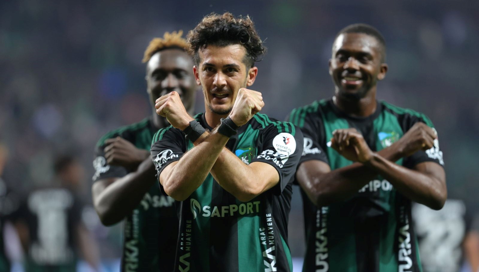 Kocaelispor Galibiyet Zincirini Kırmadı: Üçüncü Tavan Zaferi!