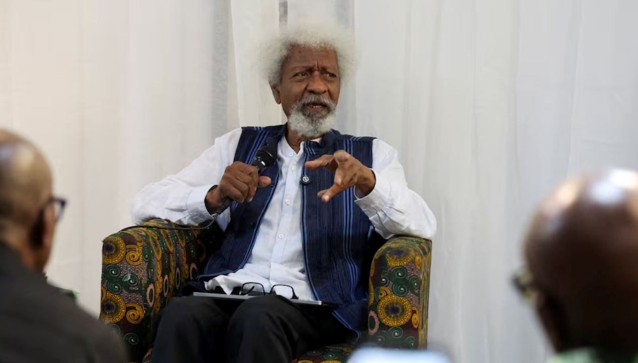 ABD, Nobel Ödüllü Yazar Wole Soyinka'nın Vizesini İptal Etti!