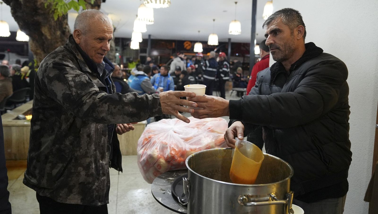 Balıkesir Sındırgı'da sarsıntılar sürüyor: Son gelişmeler neler?
