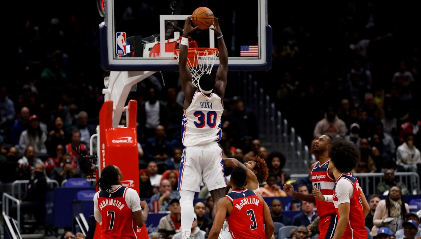 Adem Bona'nın Duvarı: 76ers Zafere Ulaştı!