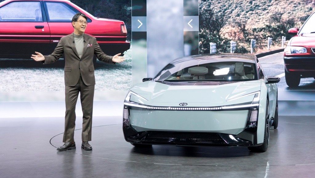 Toyota Corolla'nın Yenilenen Tasarımı: Konsept Artık Gözler Önünde!