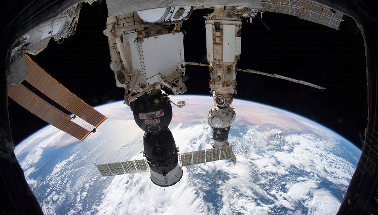 Dünya'nın Etrafında Yeni Bir