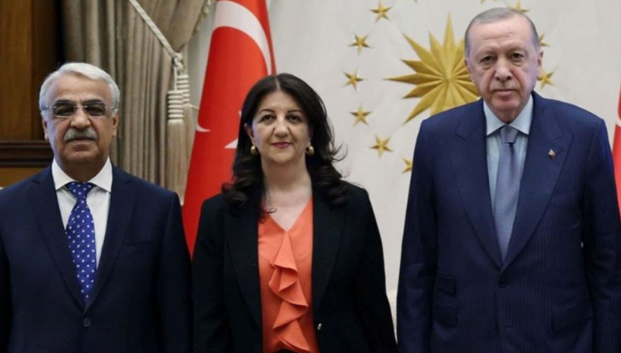 Cumhurbaşkanı Erdoğan, DEM Partisi Temsilcilerini Ağırladı!