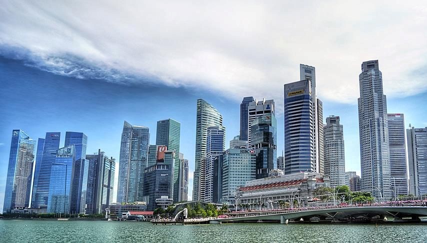 Singapur'da Kredi Krizi Kapıda: Sayılar Alarm Veriyor!