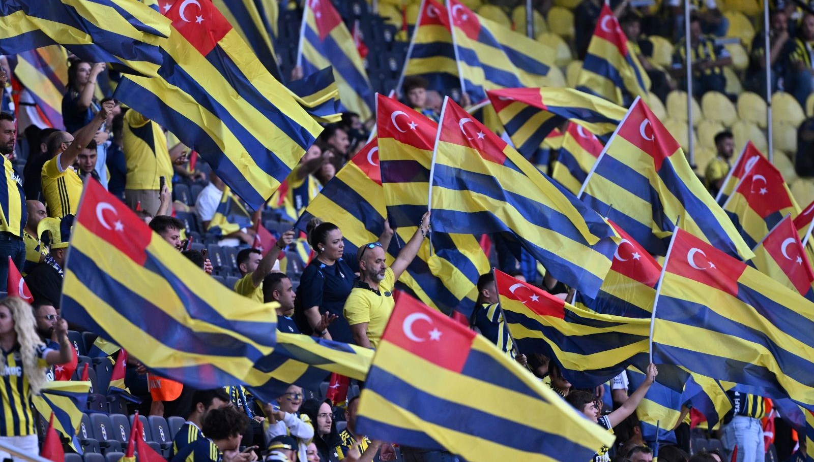 1 Milyon TL'lik Soruyu İkinci Şansı Olmadan Geçen Yarışmacı: Fenerbahçe ve 1907 Tartışması!