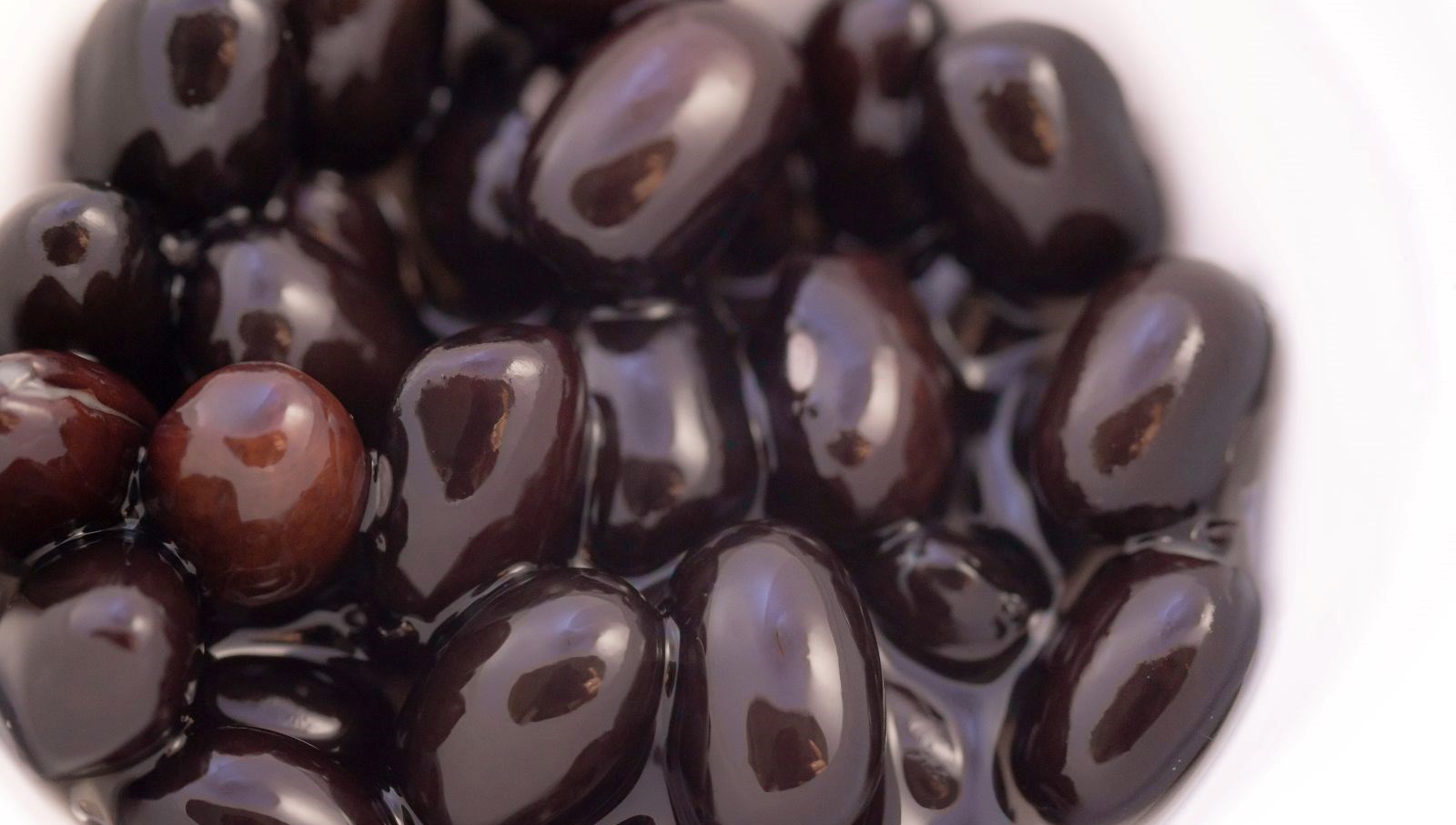 Doğanın Gizli Hazinesi: Vücudunuzun Enerji Deposu Magnezyum!