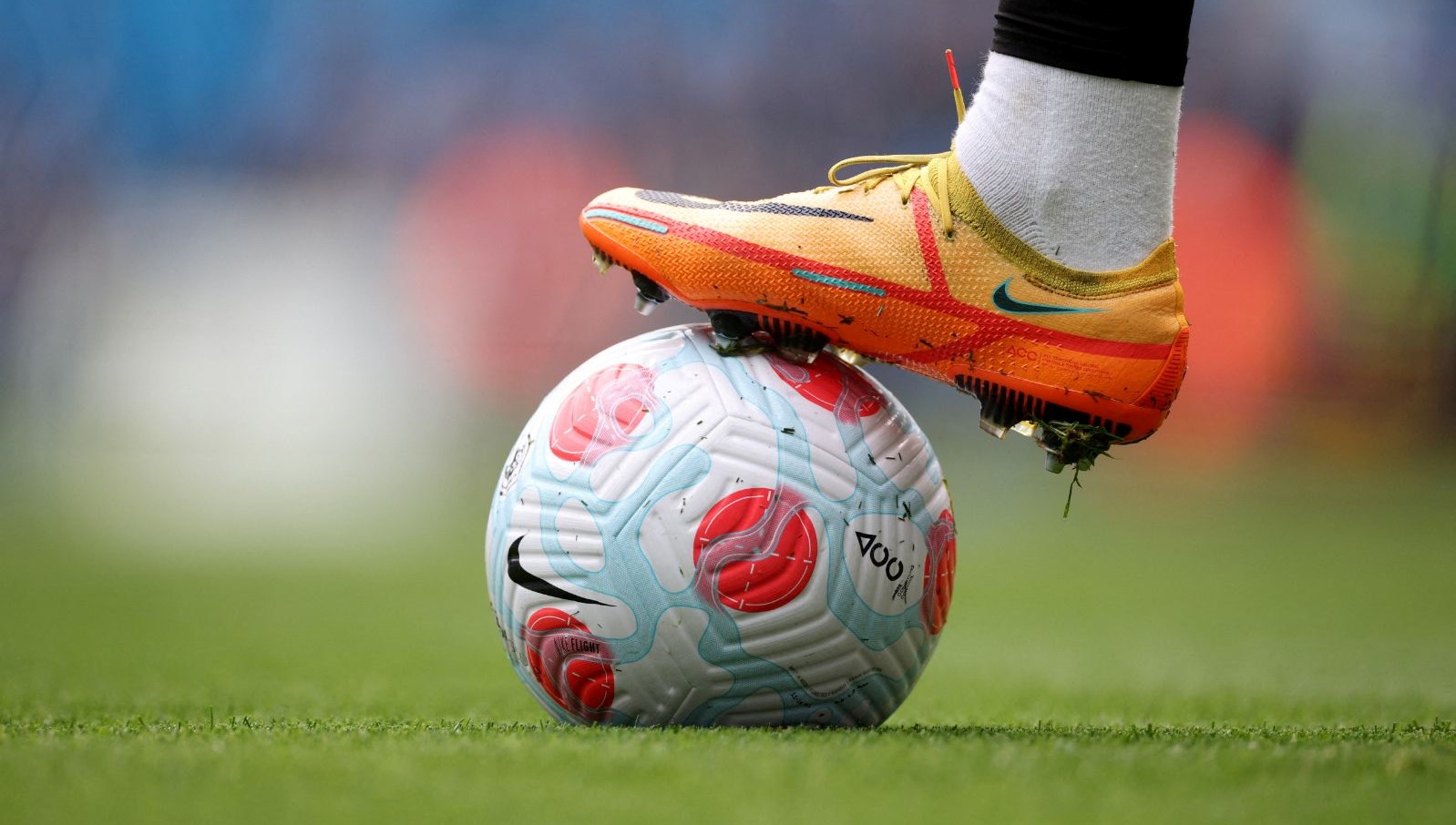 Napoli ile Como Karşılaşması: Tarih, Saat ve Yayın Detayları! (Serie A)