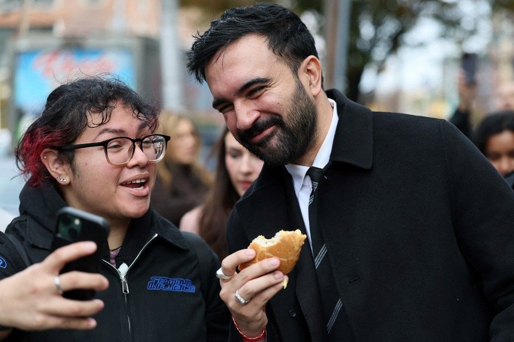 New York'un Umut Işığı: Genç Müslüman Solcu Zohran Mamdani ve Yarıştığı İsimler