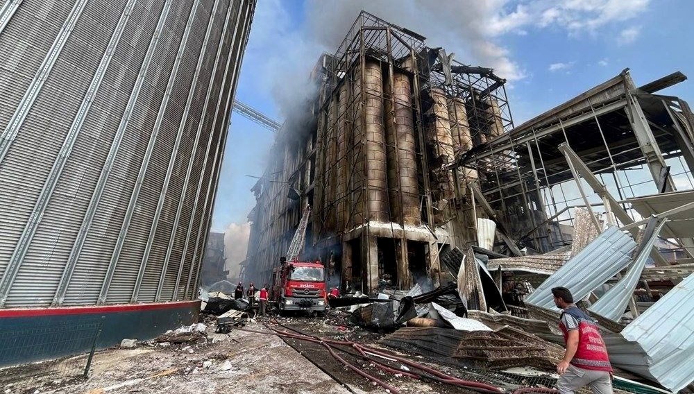 Hendek Makarna Fabrikasındaki Patlama: Yangını Tetikleyen Toz Birikimi!
