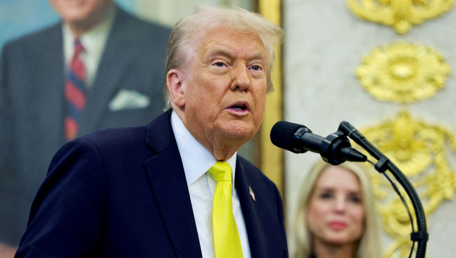 Trump’ı Soruşturma Görevlileri Kıskaca Alındı: FBI'dan Peş Peşe İşten Çıkarmalar