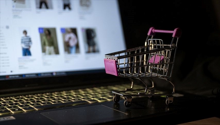 Kasım İndirimleri Alarm Veriyor: Bakanlıktan Önemli Açıklama Geldi!